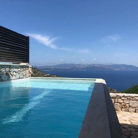 Seaview Maisonette Schinias Bagian luar foto