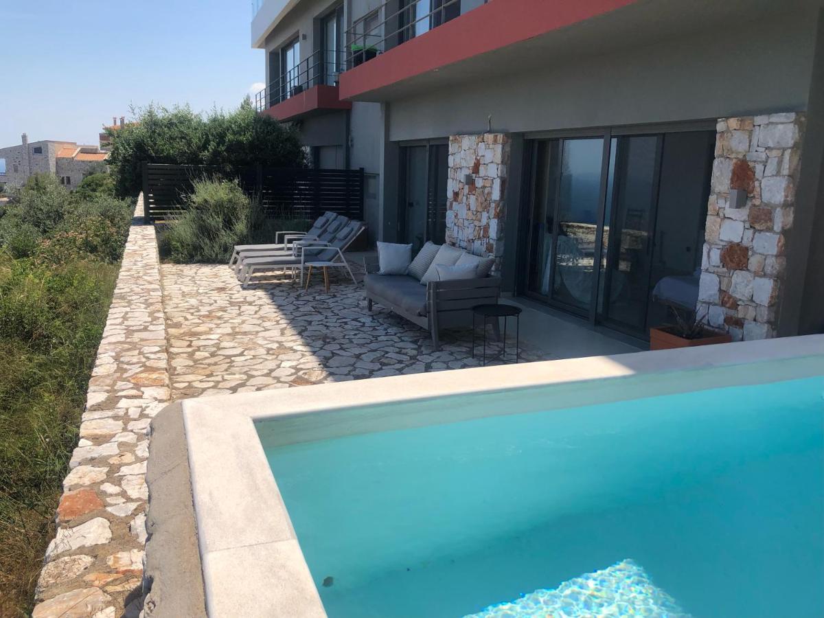 Seaview Maisonette Schinias Bagian luar foto