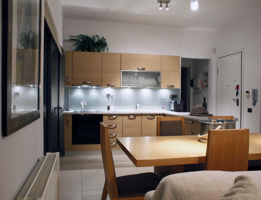 Seaview Maisonette Schinias Bagian luar foto