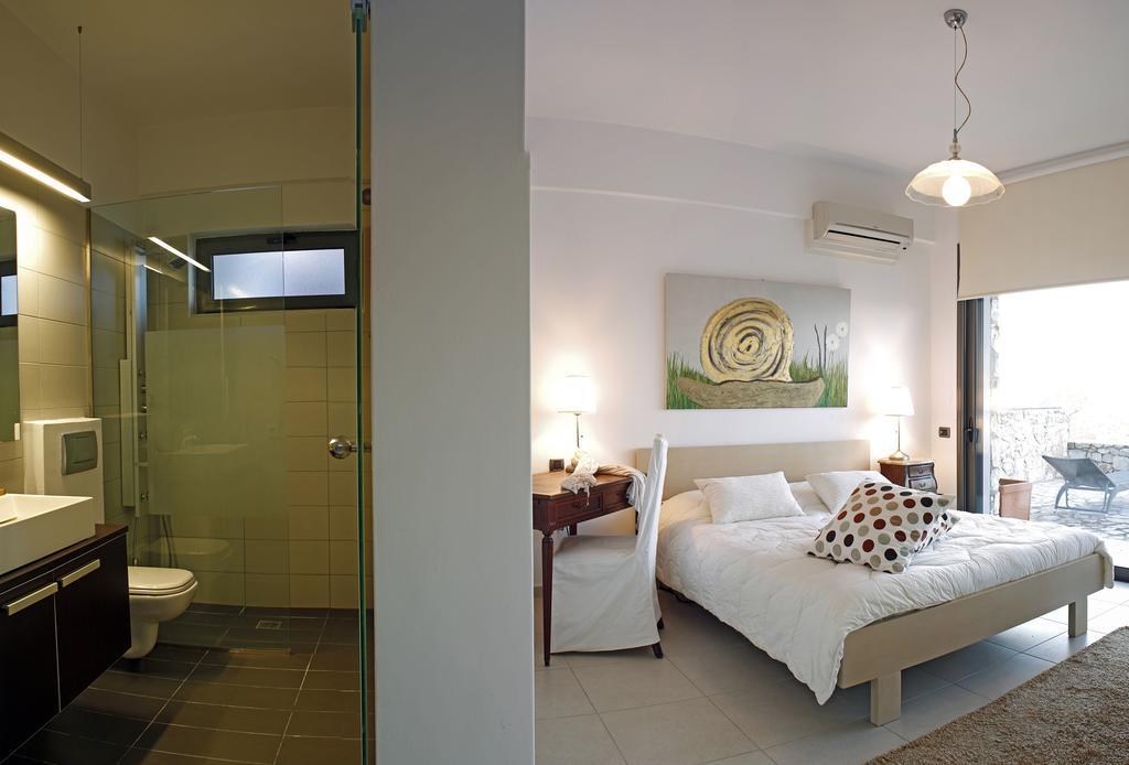 Seaview Maisonette Schinias Bagian luar foto